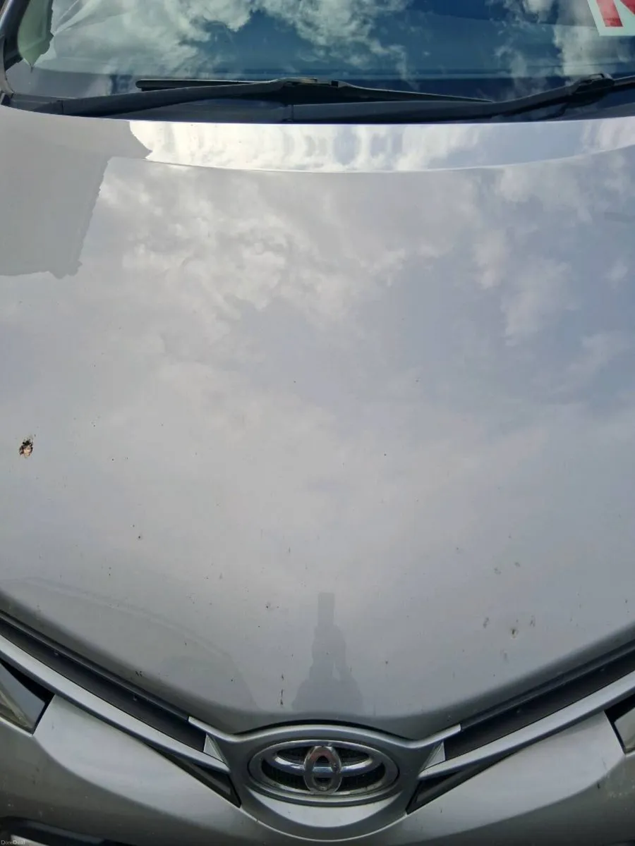 New Shape 2012 Toyota Auris D4D 1.4 diesel - Image 2