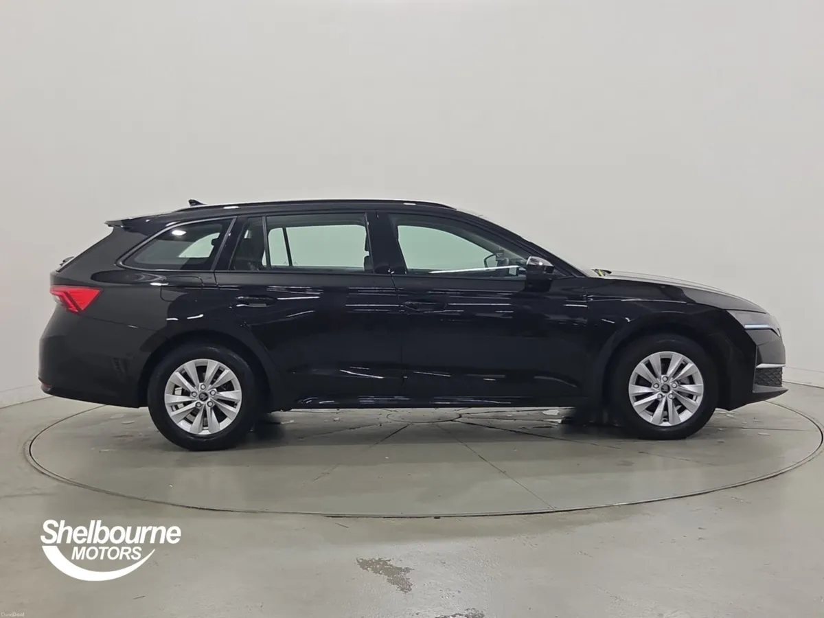 Skoda OCTAVIA SE TECHNOLOGY TDI DSG - Image 3