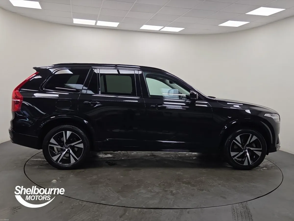 Volvo XC90 B5 PLUS AWD - Image 3