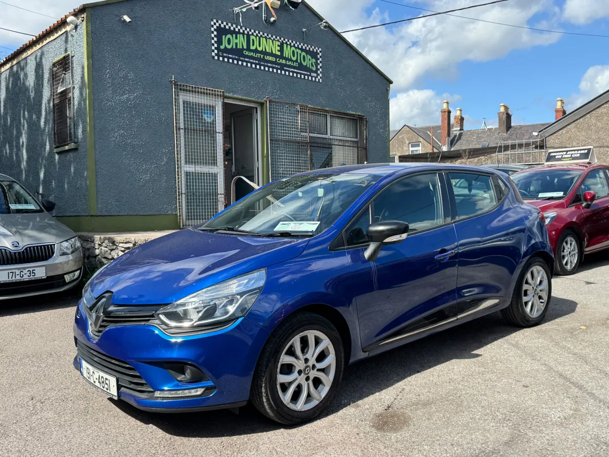 Renault Clio ,Ideal starter car - Image 1