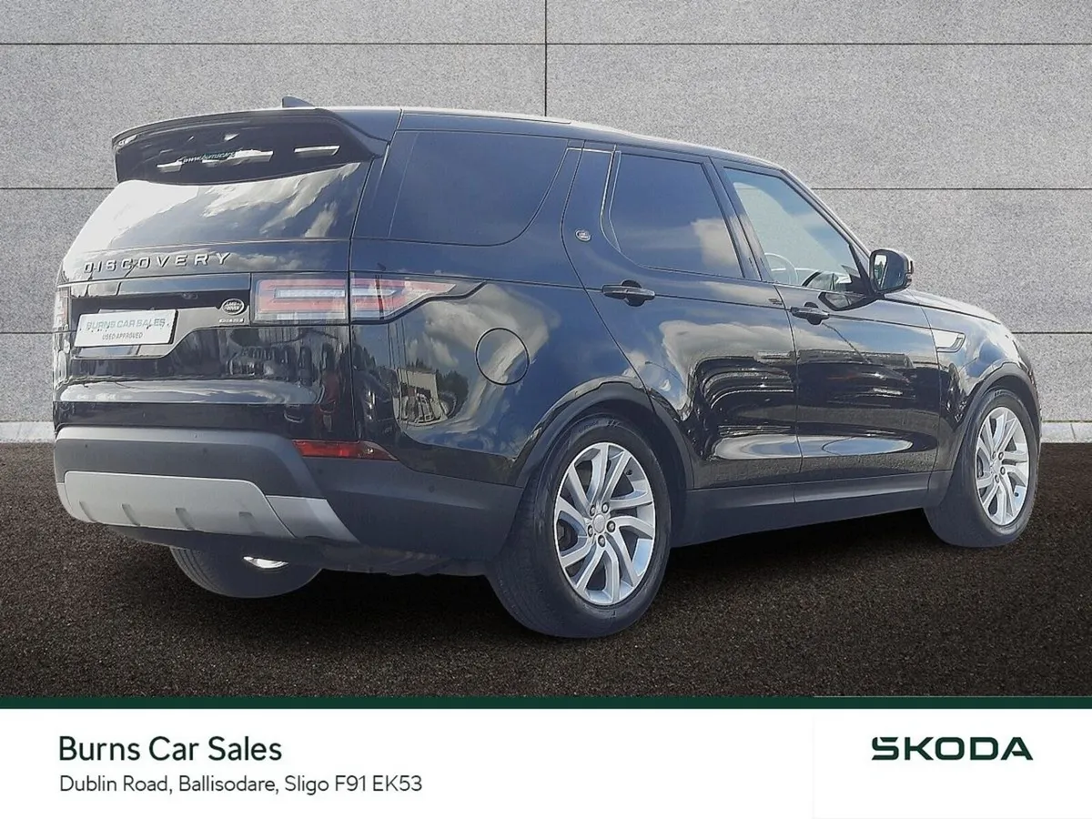 Land Rover Discovery 2 SeatCommercial 3.0 SDV6 HSE - Image 2