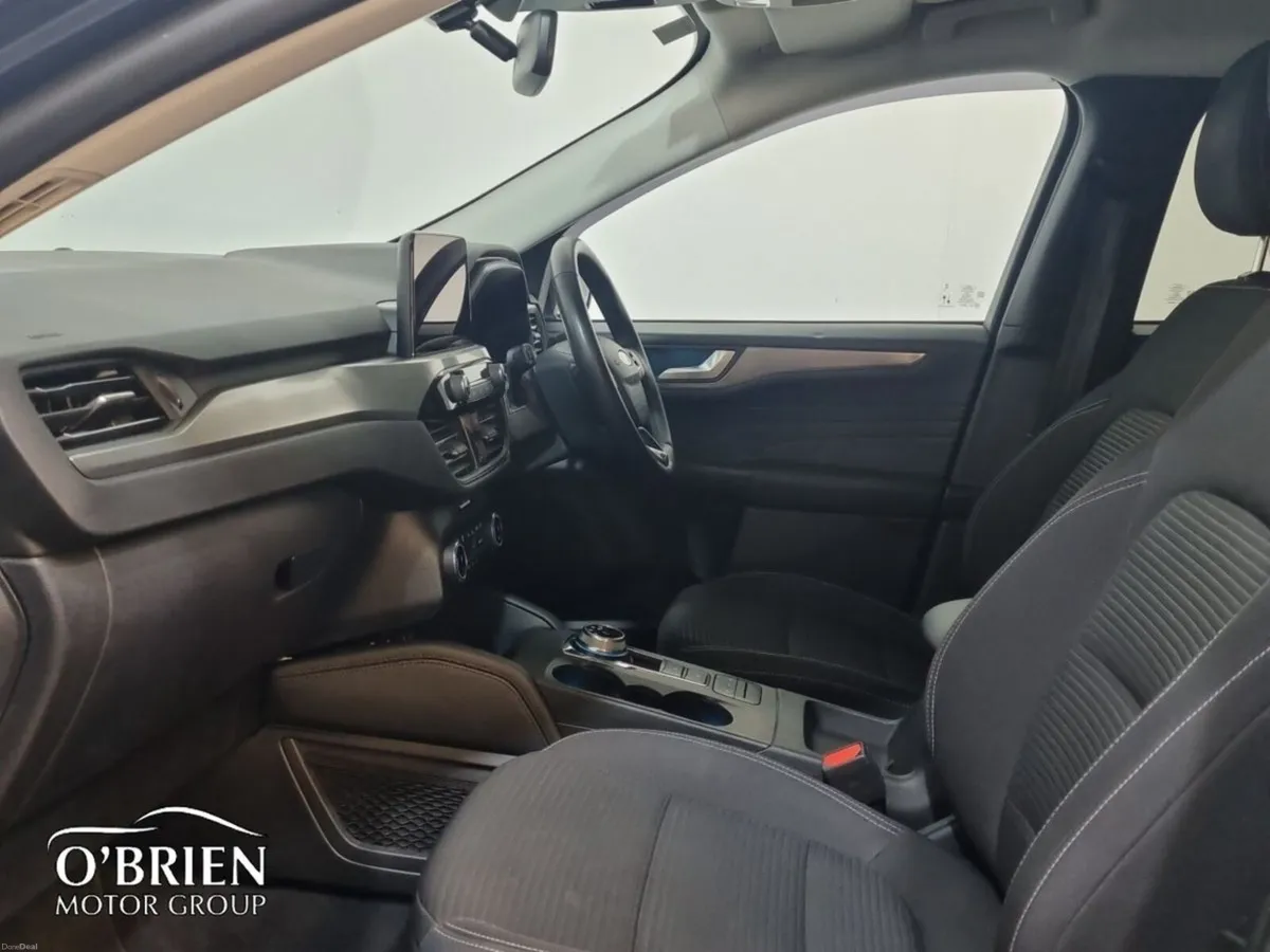 Ford Kuga 2.5 Duratec 225PS PHEV Titanium Auto - Image 5