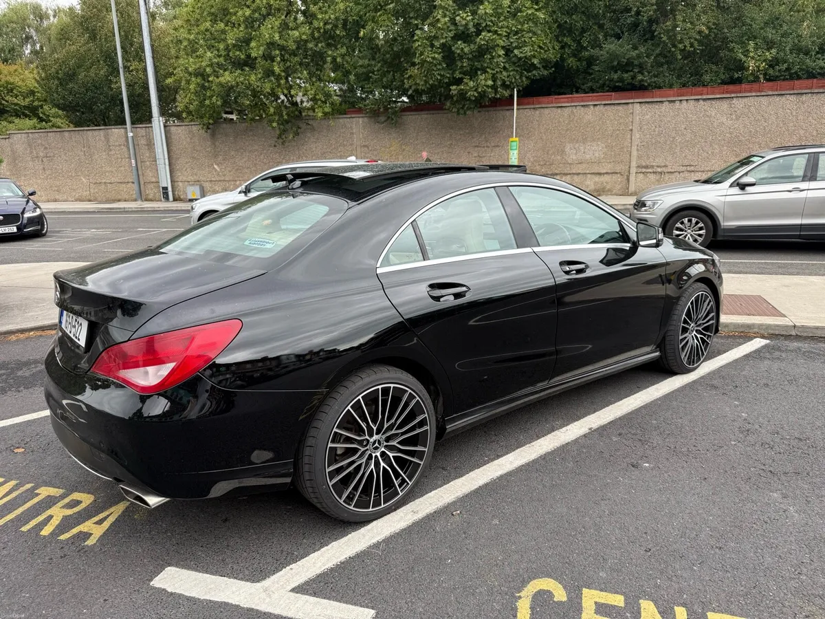 2016 Mercedes CLA 180 MANUAL 45500 KMS - Image 1