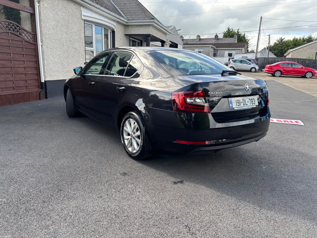 Skoda Octavia 2019 - Image 6