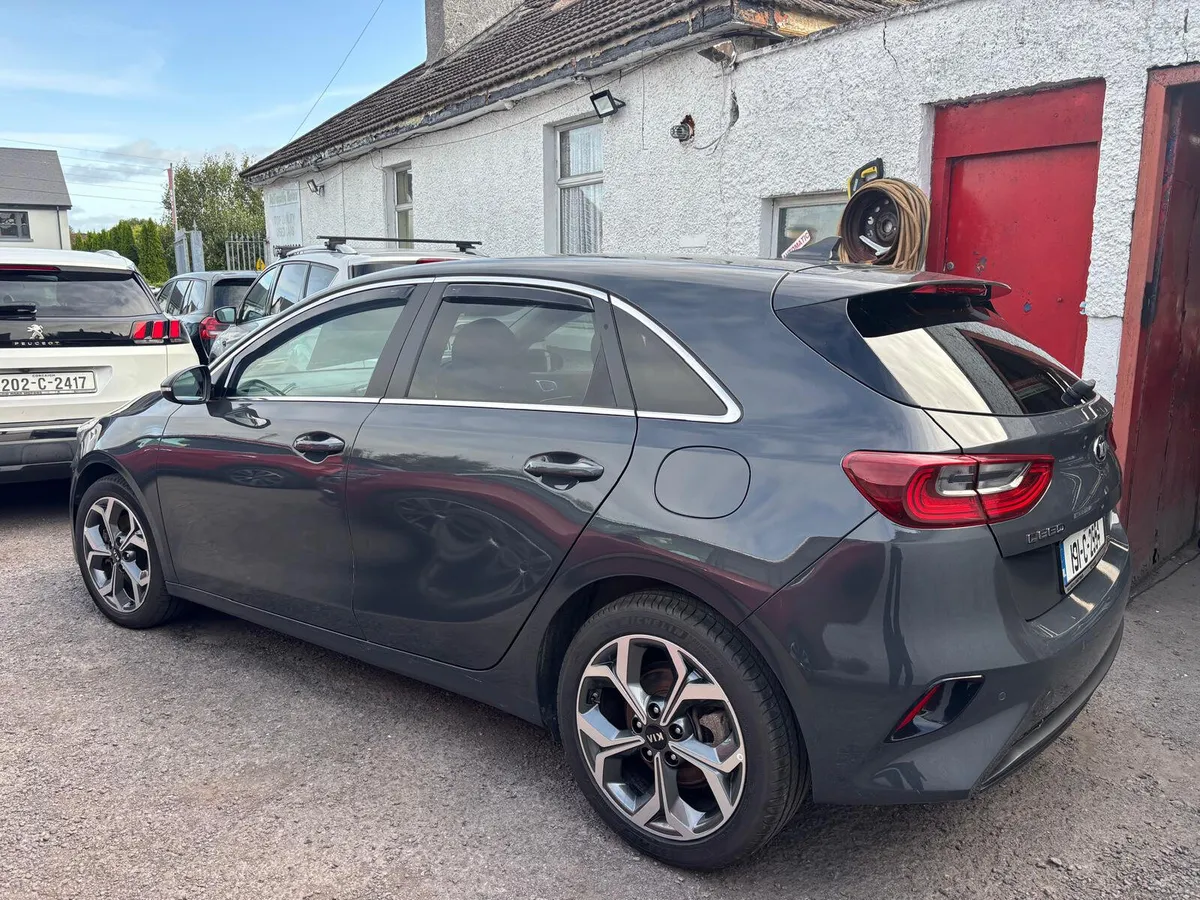 Kia Ceed 2019  K4  PETROL  FINANCE  ARRANGED - Image 3