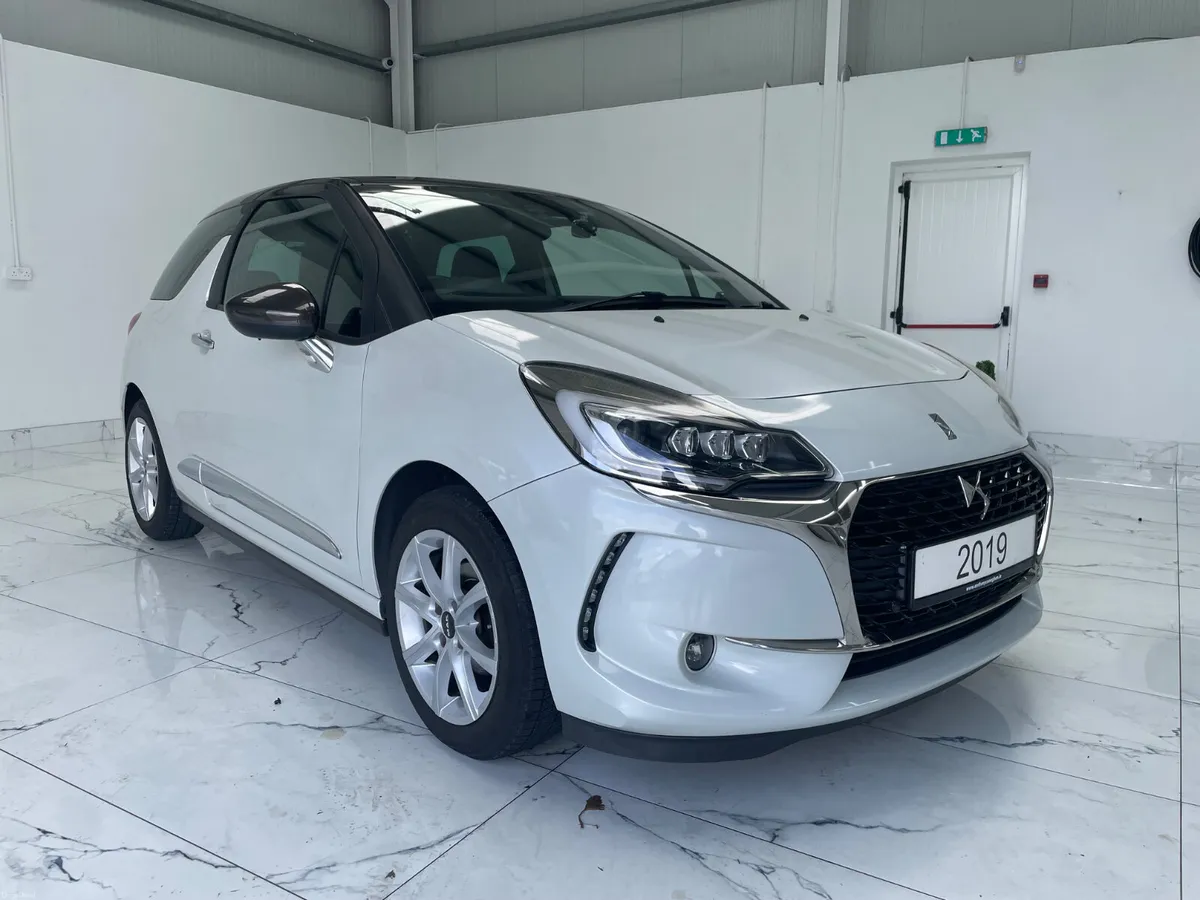 2019 Citroen ds3 auto 1.2 - Image 1