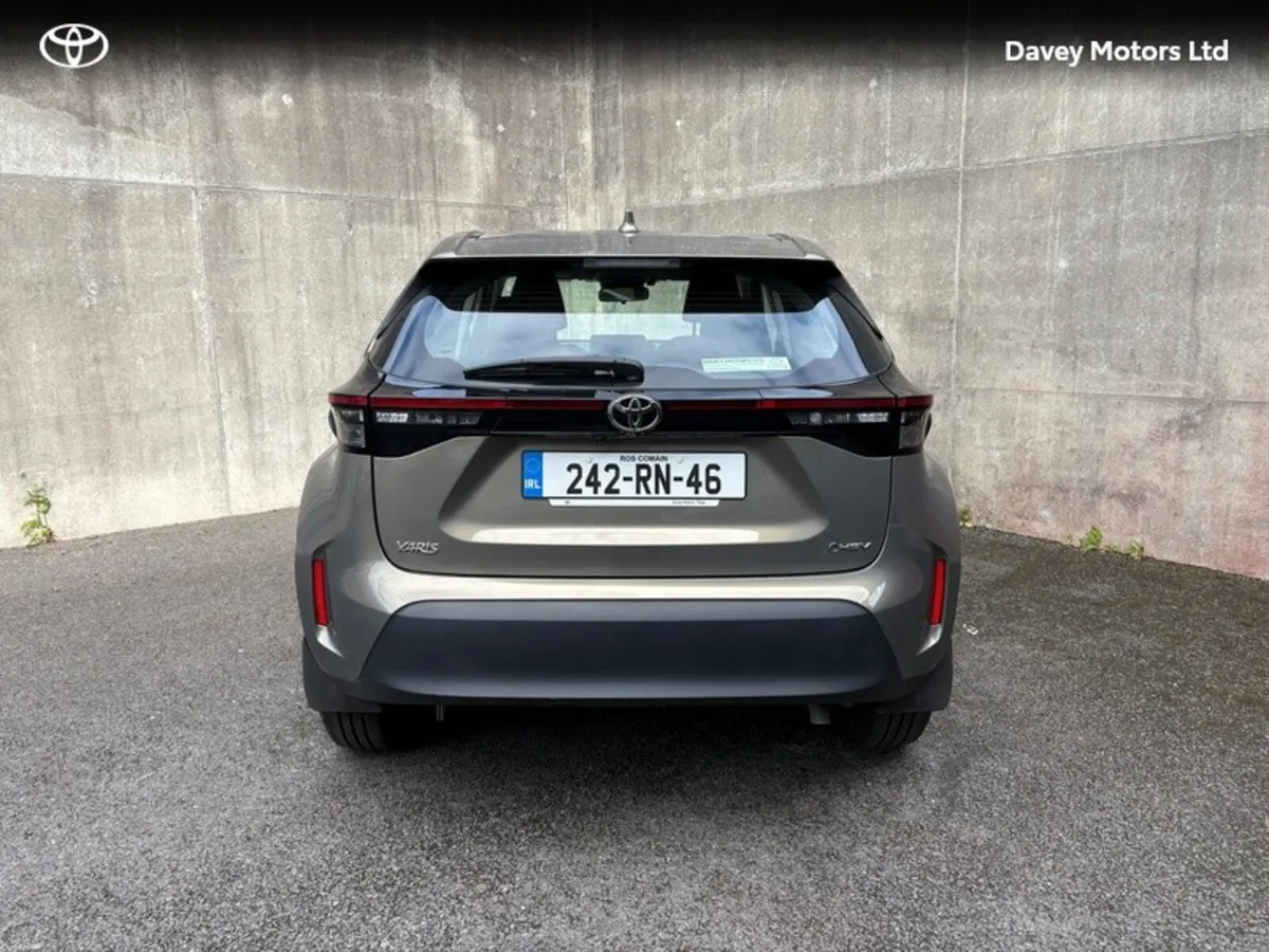 Toyota Yaris Cross Luna - Image 4