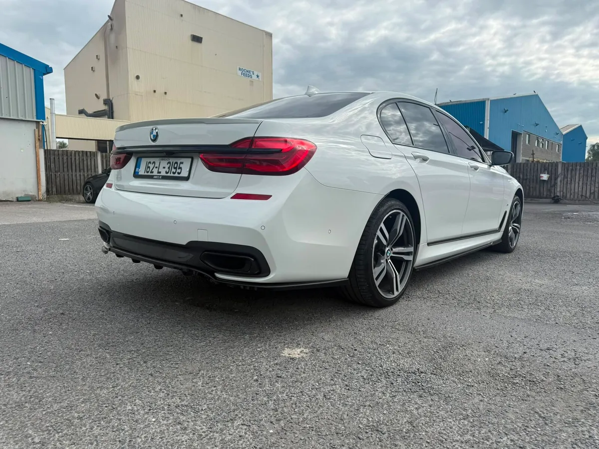 BMW 7 SERIES 162 740E M-SPORT 2.0 LT AUTO - Image 5