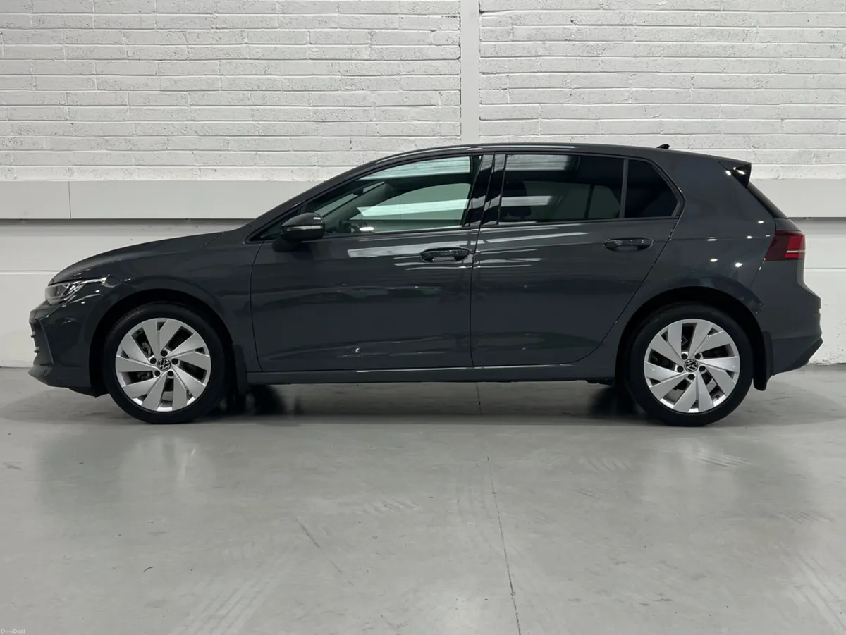 Volkswagen Golf Match 2.0TDI 115bhp 6 Speed Manual - Image 4