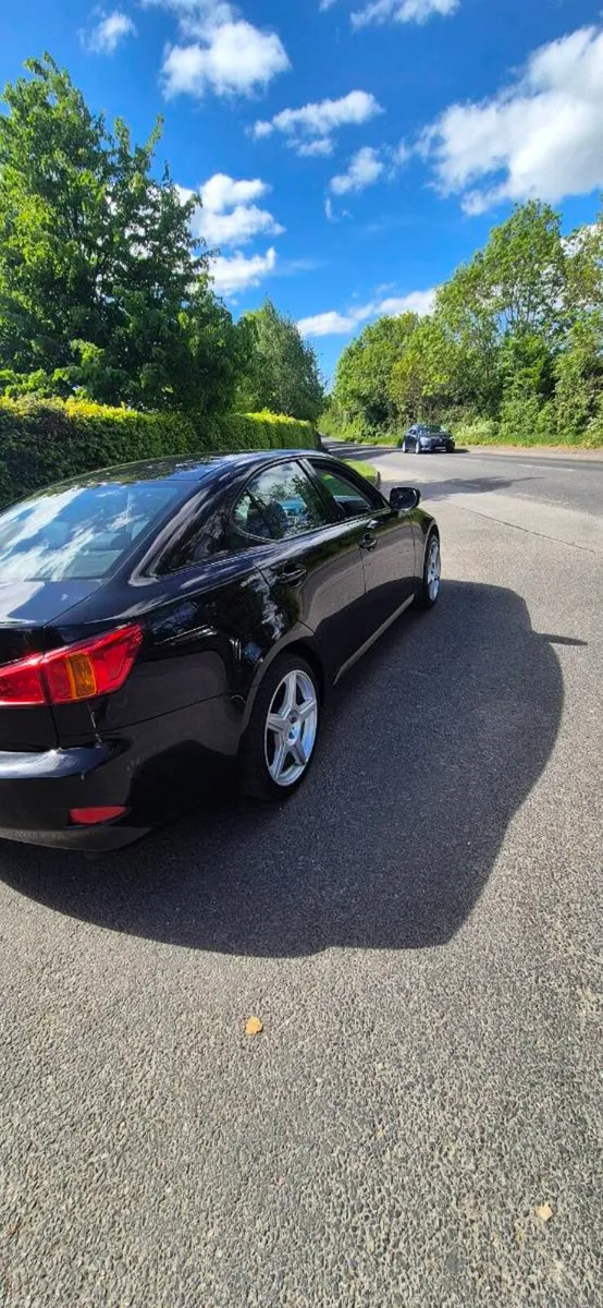 Lexus is220d - Image 4