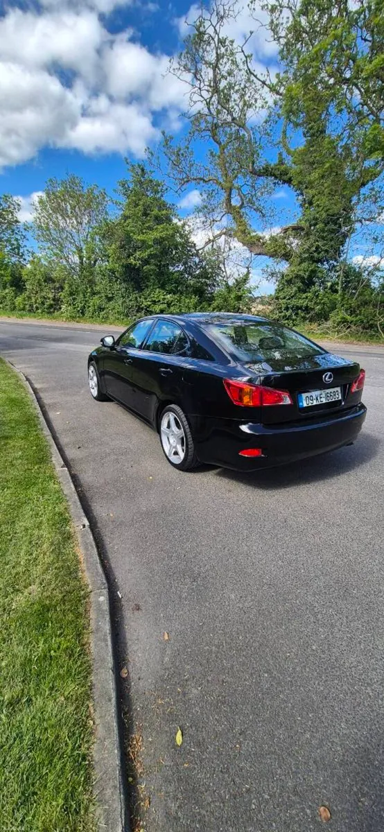 Lexus is220d - Image 5