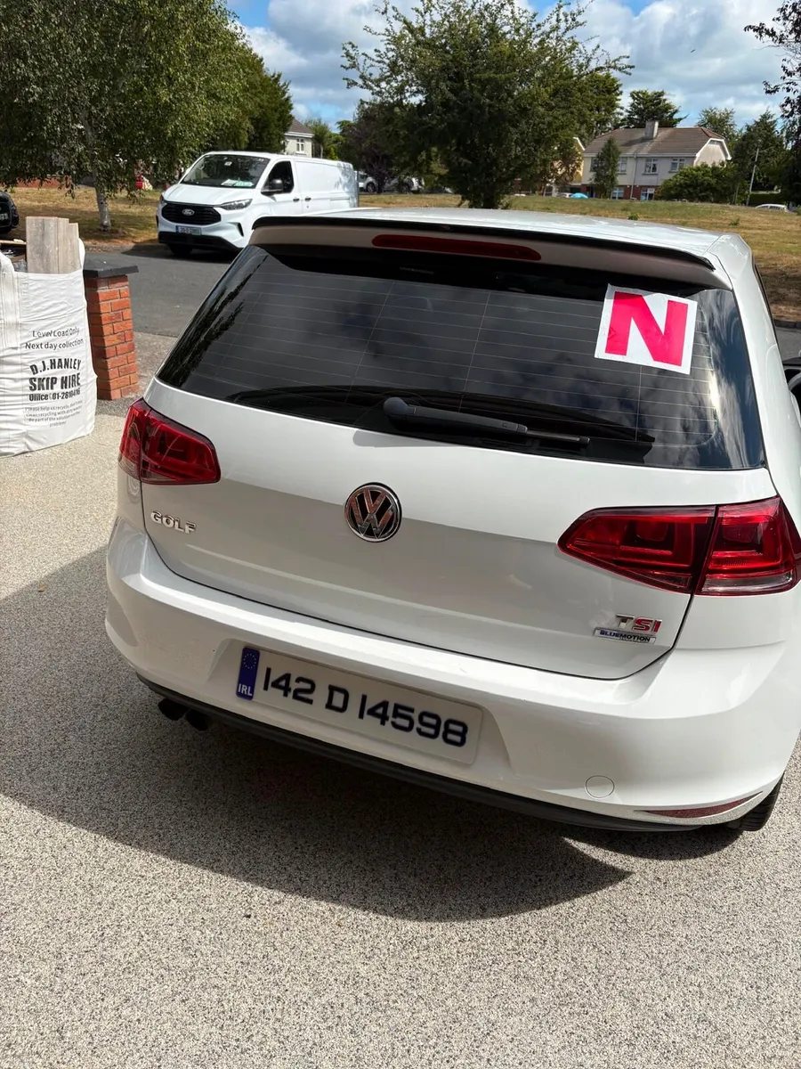 Volkswagen Golf - Image 4