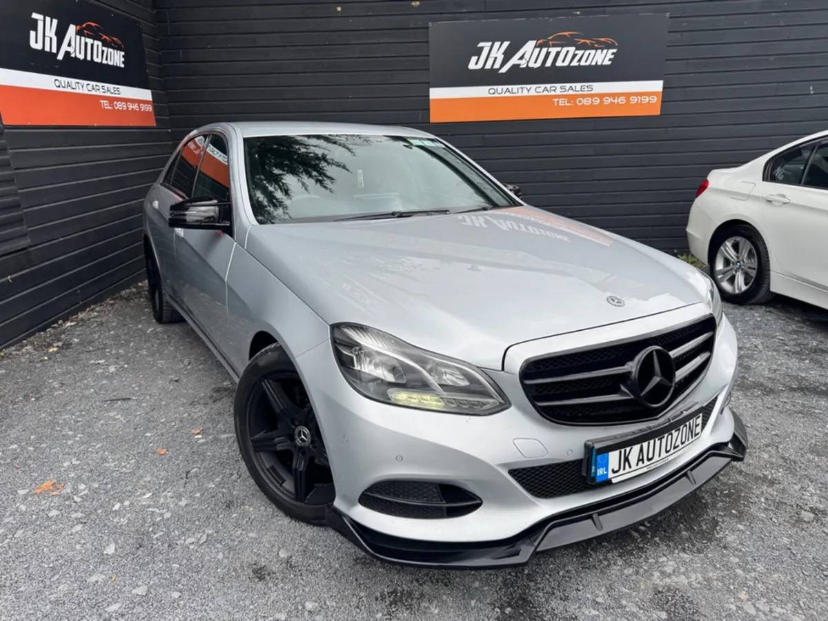 Mercedes-Benz E-Class 220 CDI BLUE EFFICIENCY SE 4 - Image 1