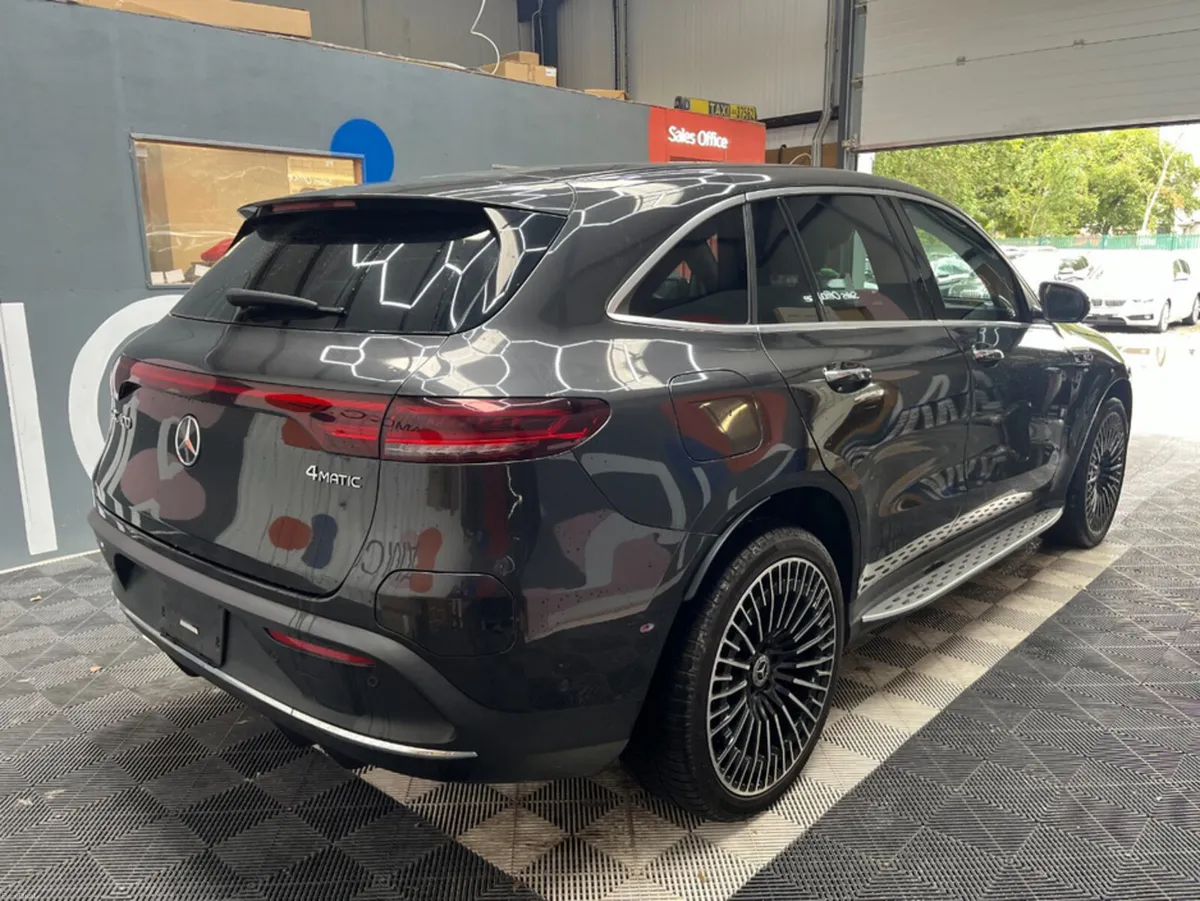 Mercedes-Benz EQC 2022 MERCEDES-BENZ EQC400 4MATIC - Image 3