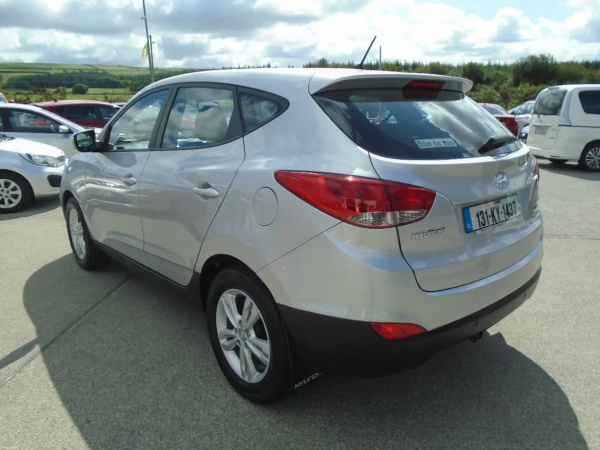 Hyundai ix35 1.7 CRDI STYLE 2WD 5DR - Image 6