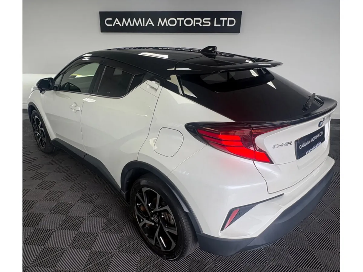 Toyota C-HR *TOYOTA C-HR* *LOW MILEAGE* *REVERSE C - Image 3