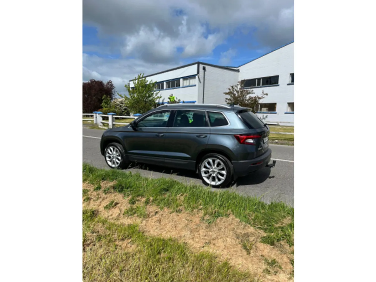 Skoda Karoq STYLE 2.0 TDI 150HP DSG 4X 5DR A - Image 6