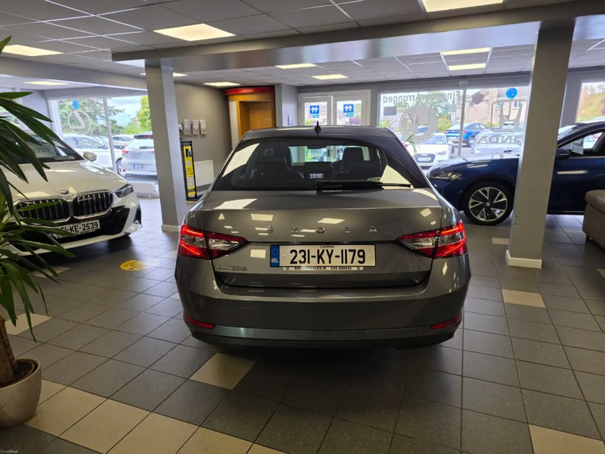 Skoda Superb STYLE 2.0 TDI 150HP 5DR - Image 6