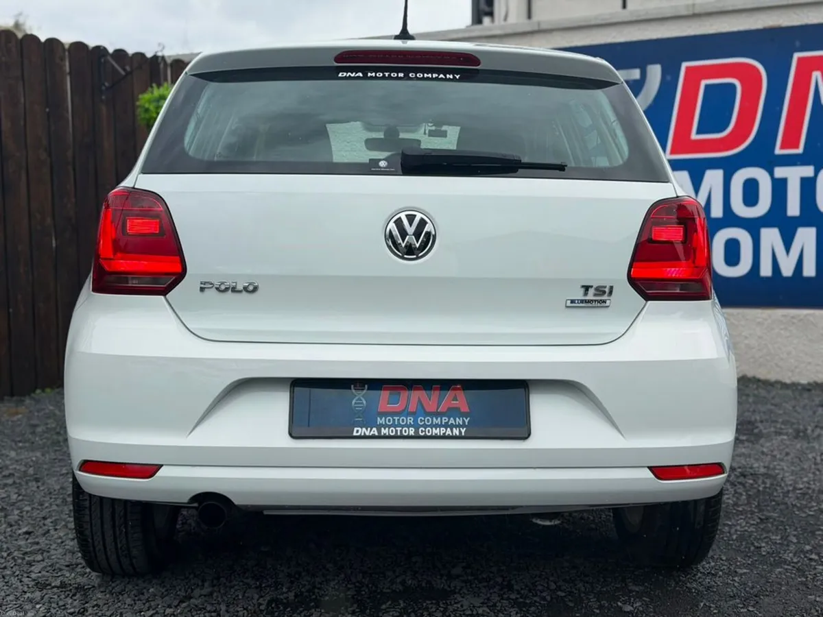Volkswagen Polo AUTO - 35K KMS - Image 6