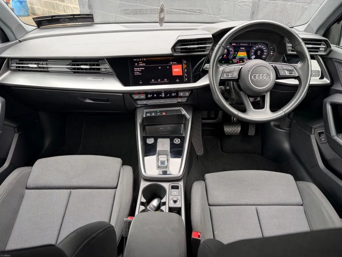 Audi A3 SPORT TFSI-E SPORTBACK - Image 3