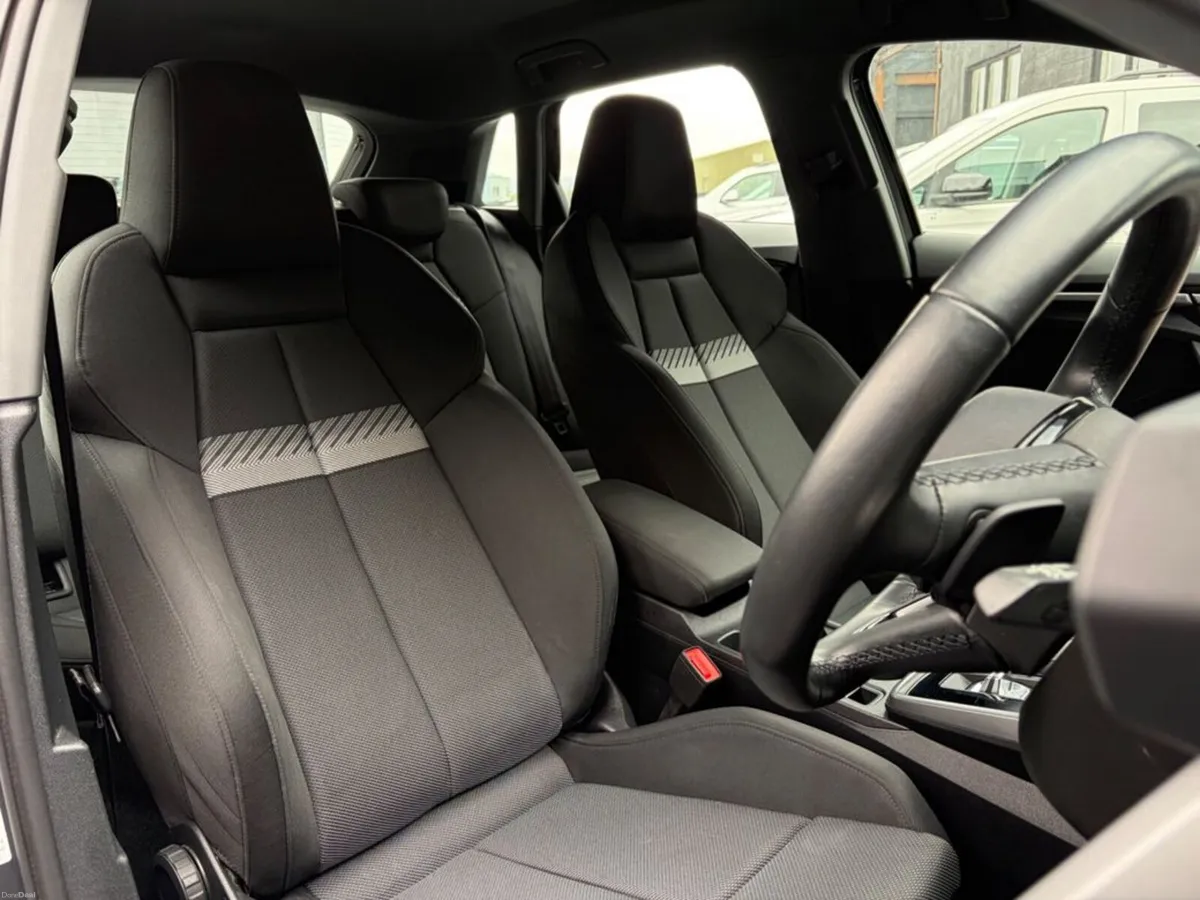 Audi A3 SPORT TFSI-E SPORTBACK - Image 5