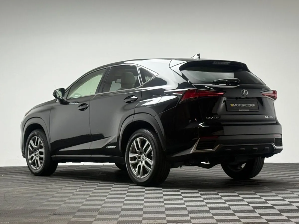 Lexus NX 300H Executive FWD 4DR Auto - Image 5