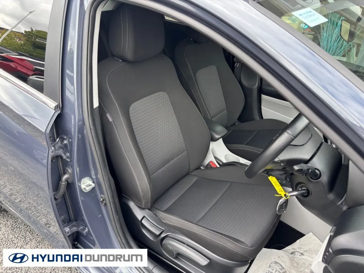 Hyundai i20 Plus Automatic 5DR Auto - Image 6
