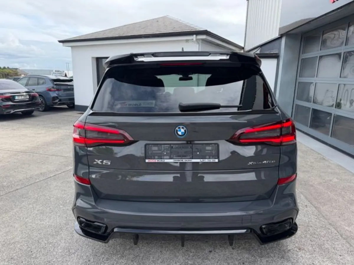 BMW X5 XDRIVE45E M SPORT PRO & TECH - Image 3