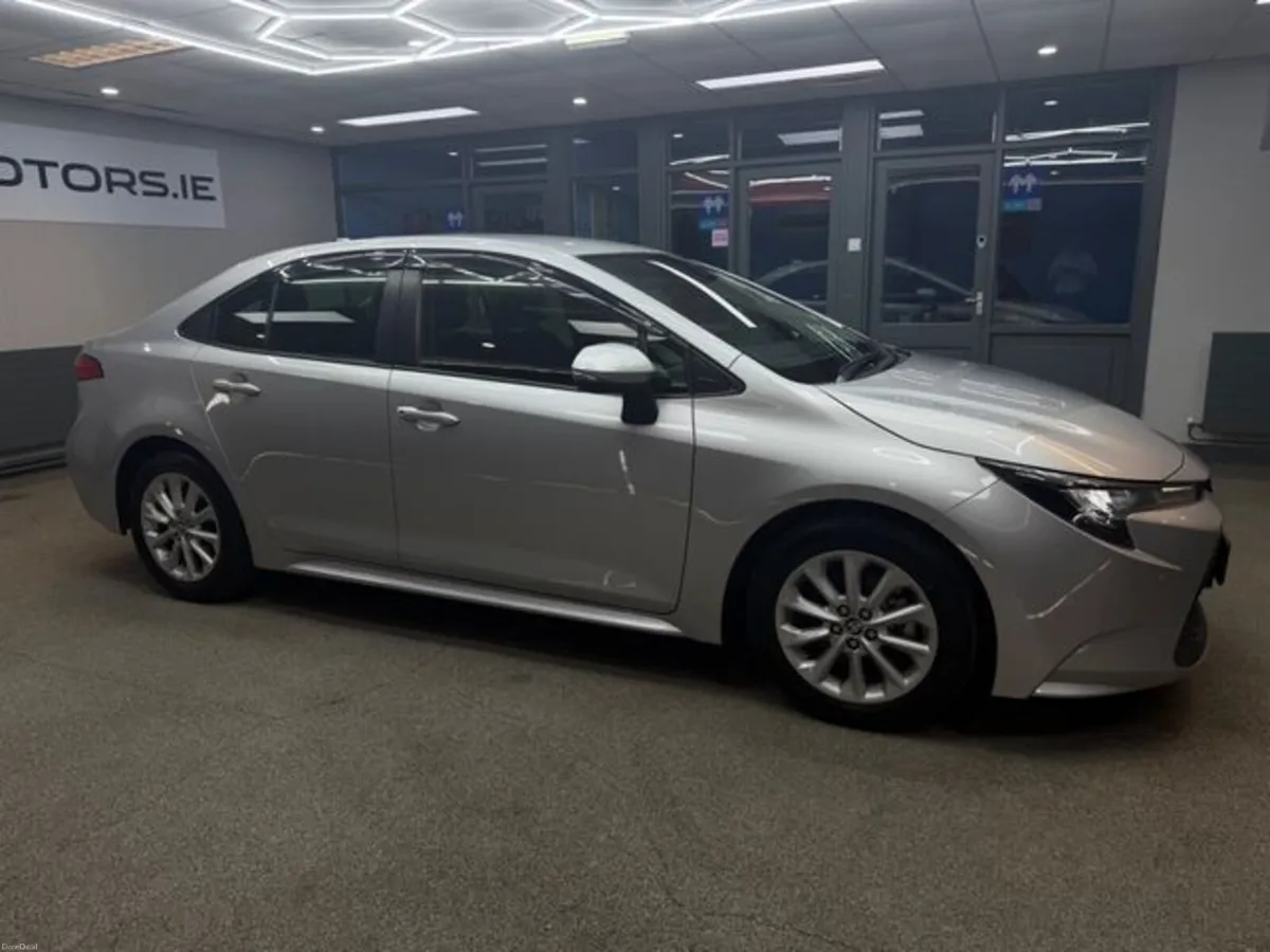 Toyota Corolla S - Image 5