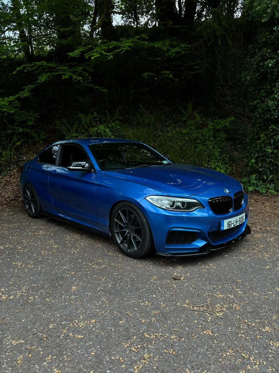 BMW 220d M-SPORT COUPE - Image 6