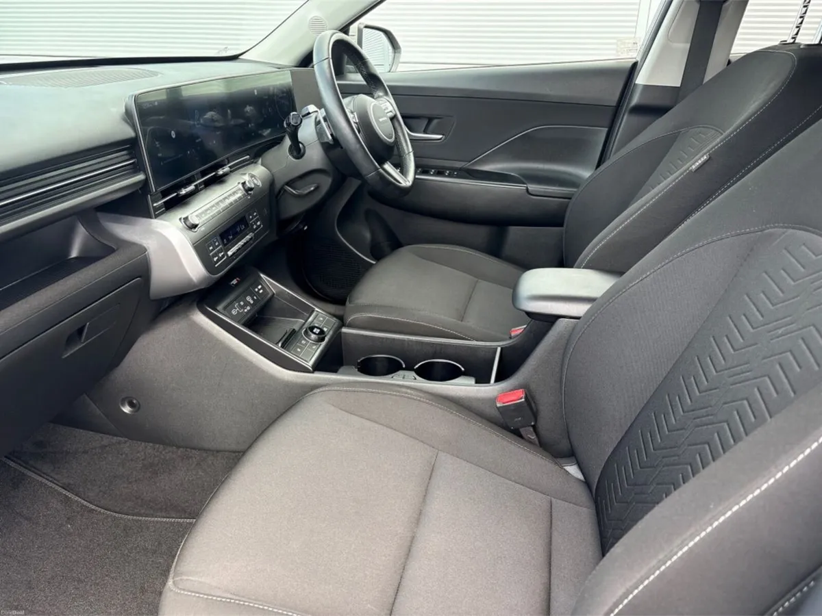 Hyundai KONA 1.6 HYBRID Elegance Auto - Image 4