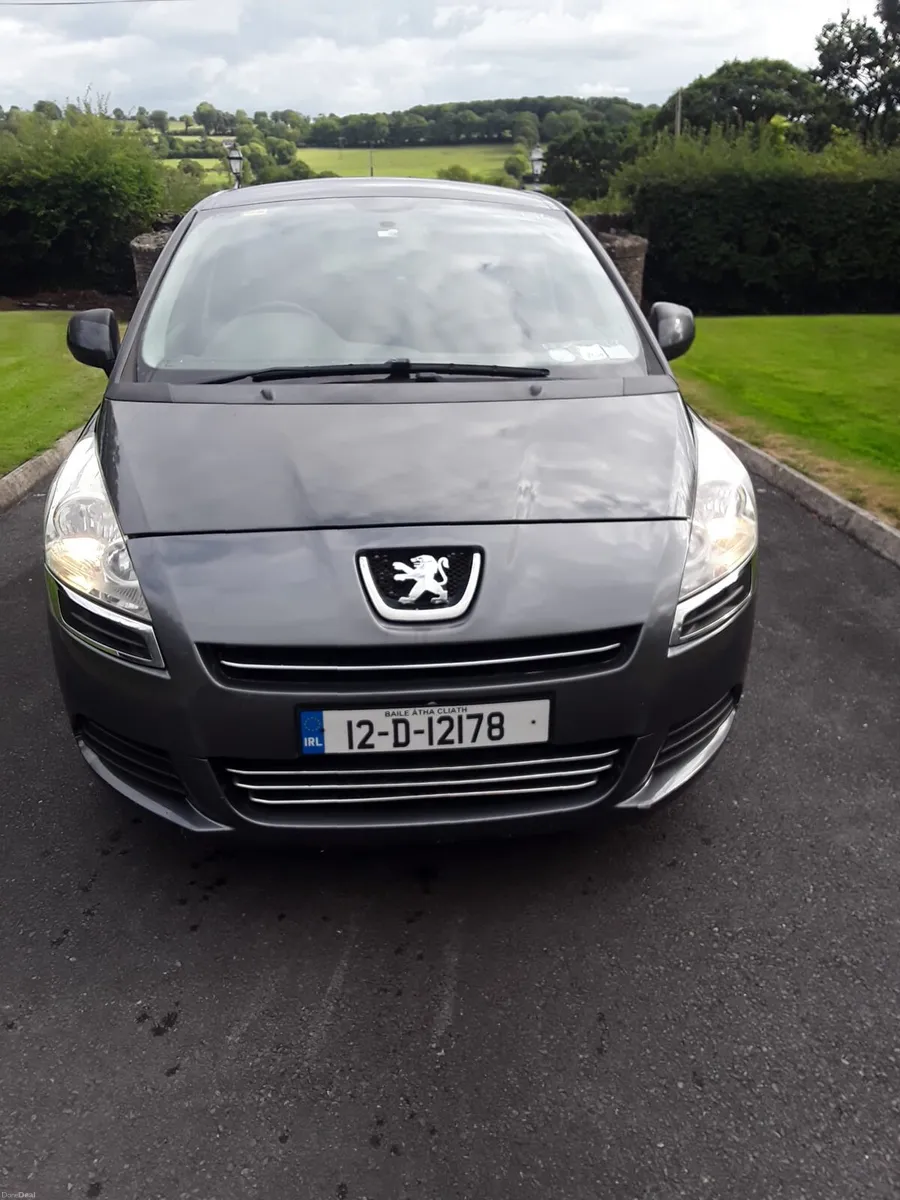 2012 Peugeot 5008 Auto 7 seater. - Image 1