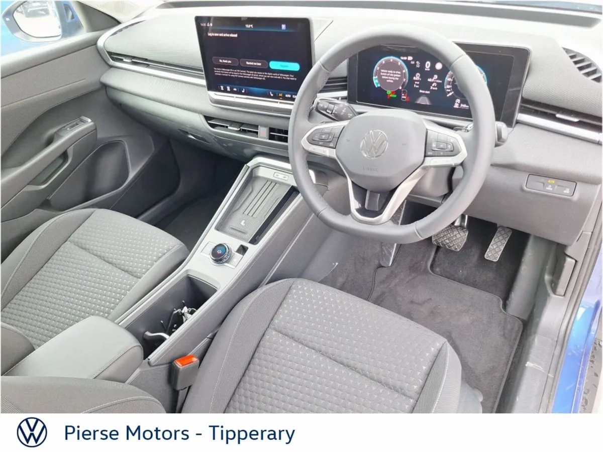 Volkswagen T-Roc LIFE 1.5TSI 116HP MHEV - Image 2