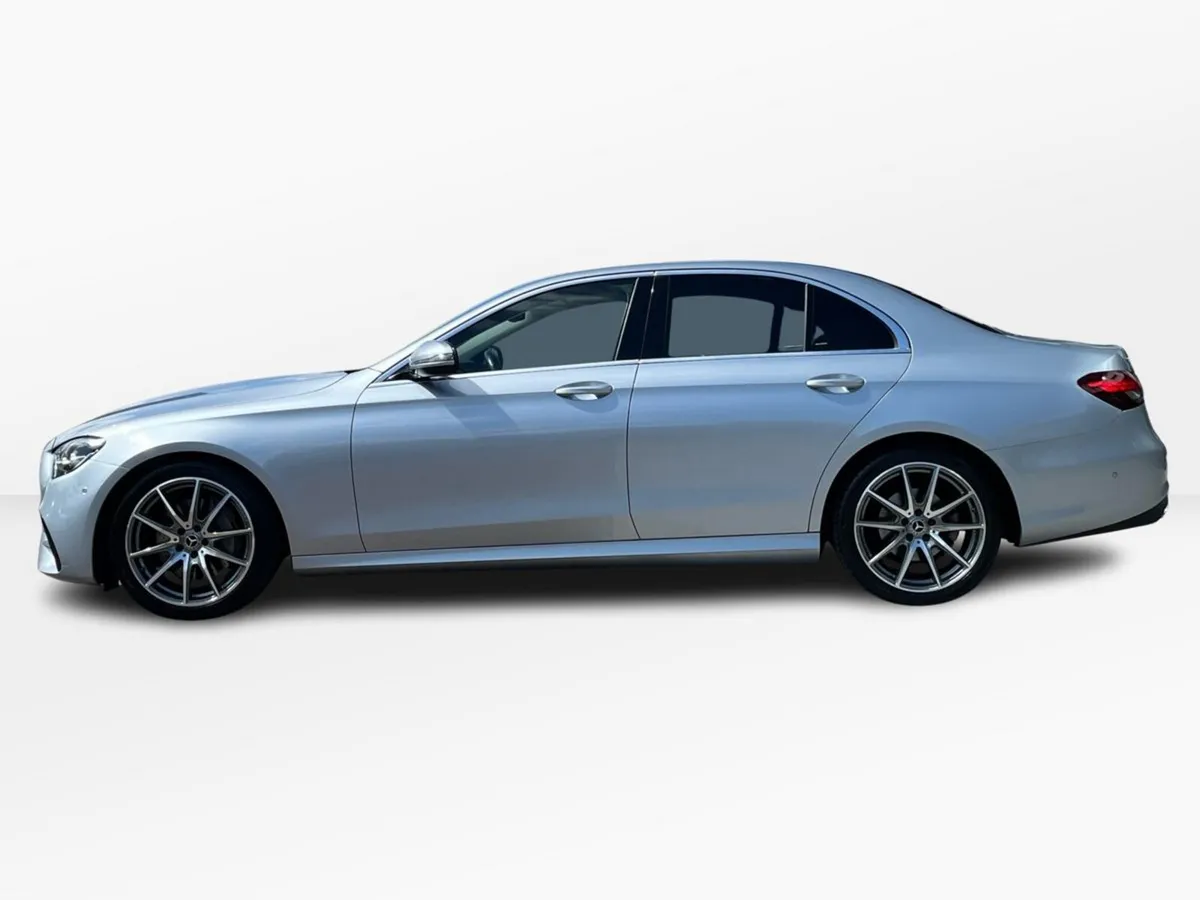 Mercedes-Benz E-Class E 220D AMG/Avantgarde Line M - Image 5