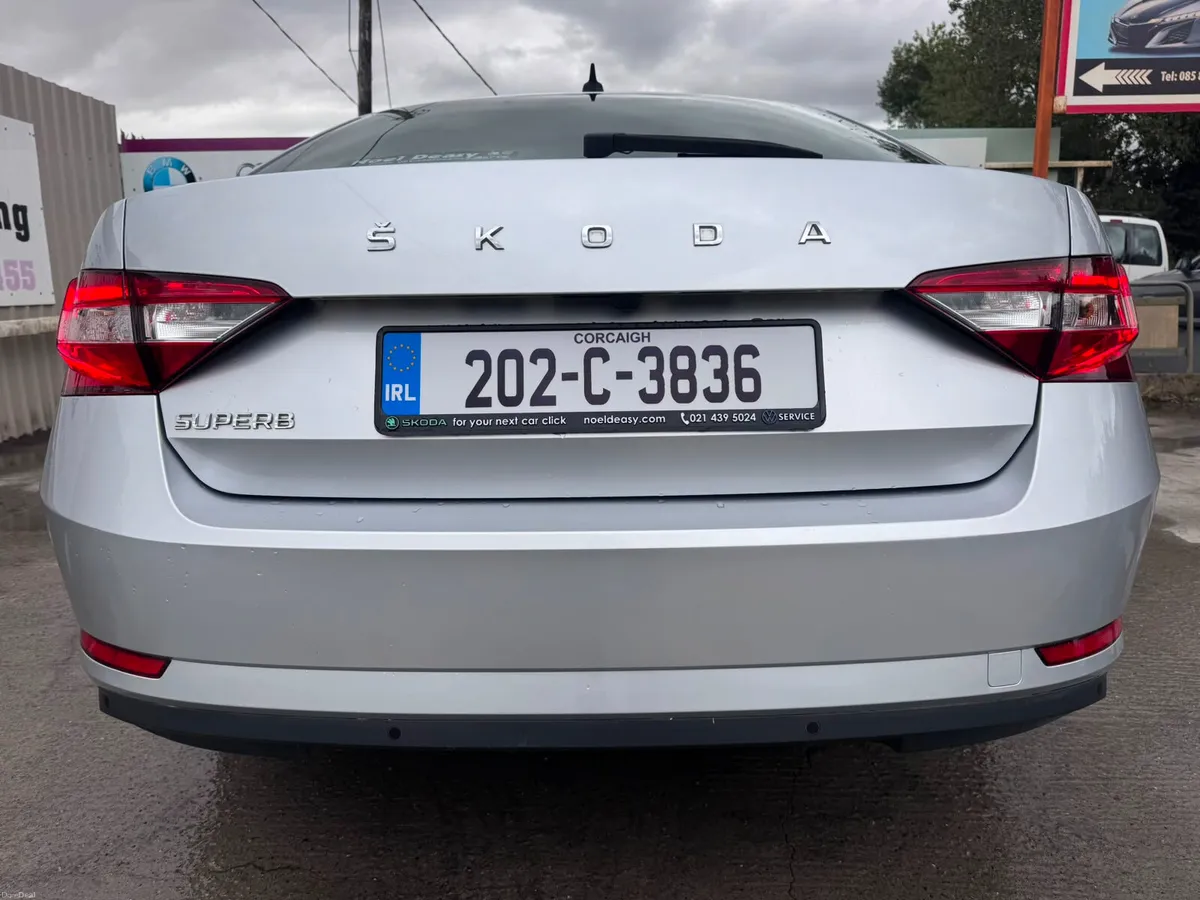 202 Skoda Superb Style 1.6TDI 120HP DSG - Image 3