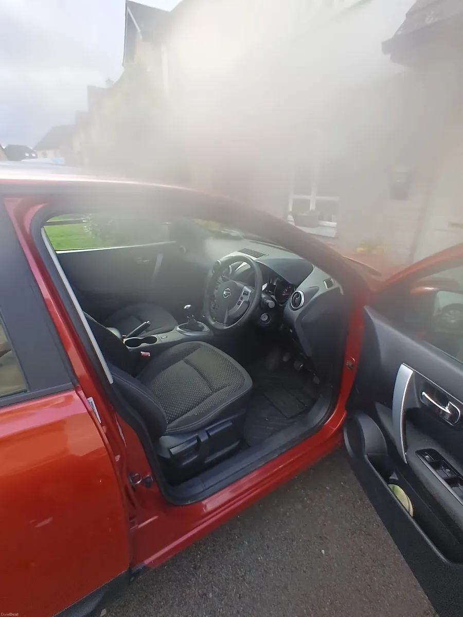 Nissan Qashqai 2009 - Image 4