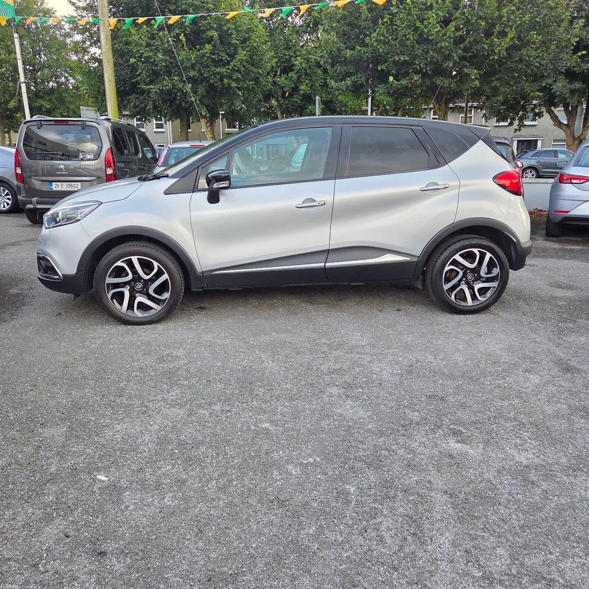 Renault Captur 2017 Signature X NAV - Image 5