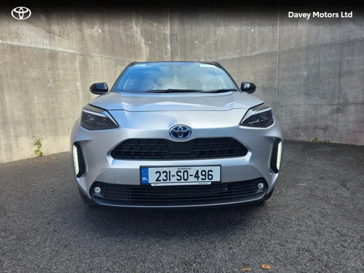 Toyota Yaris Cross YARIS CROSS LUNA SPORT - Image 5