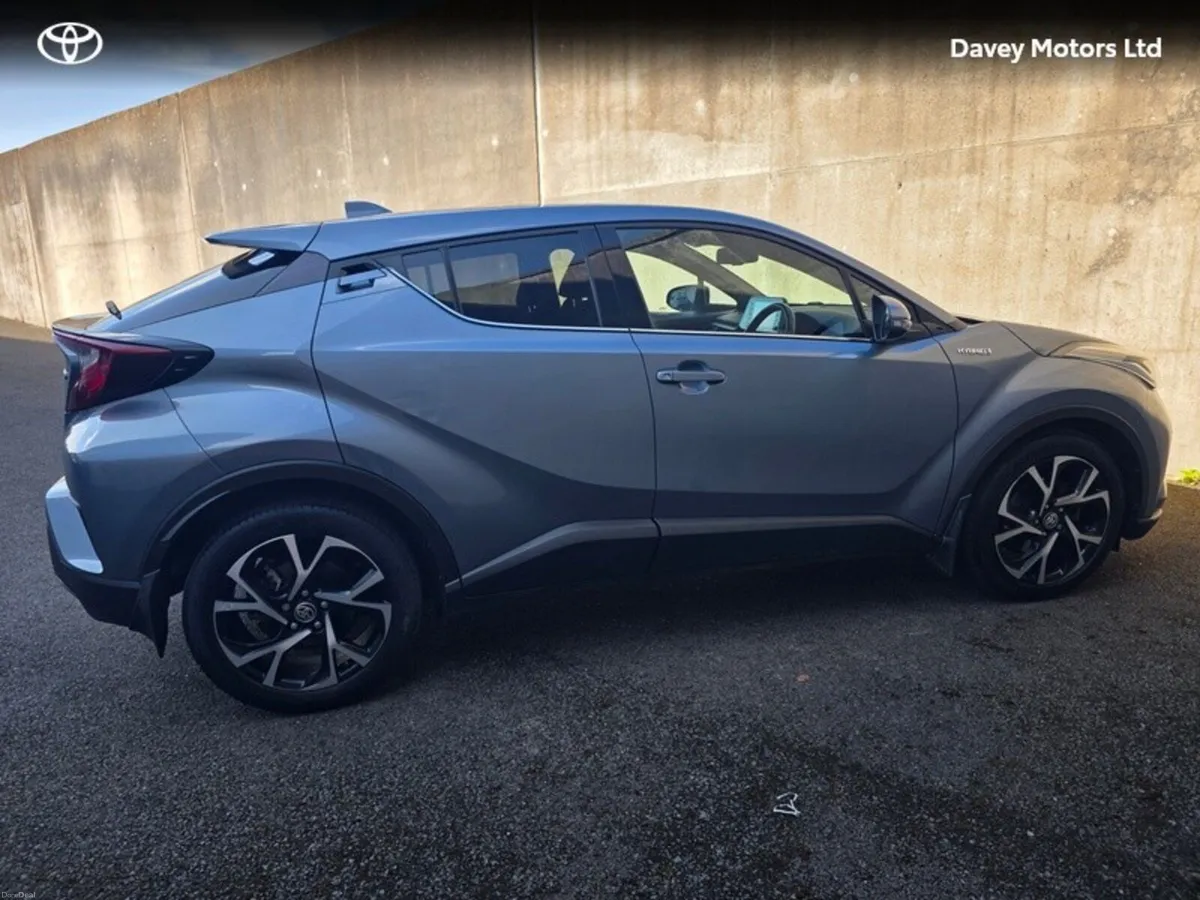 Toyota C-HR C-HR 1.8 HYBRID SPORT - Image 3