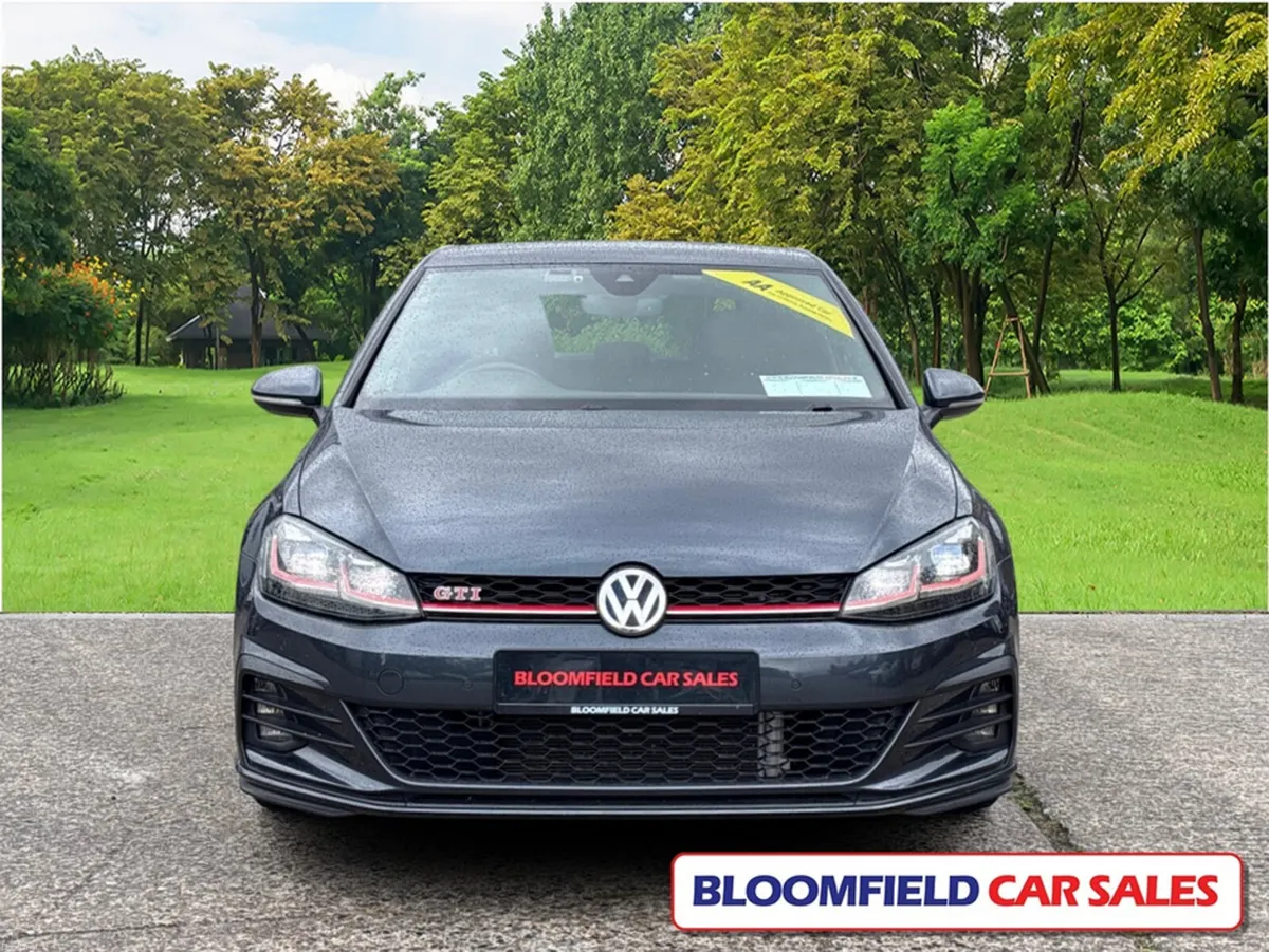 Volkswagen Golf 2.0 GTI PERFORMANCE , DSG // LOW M - Image 2
