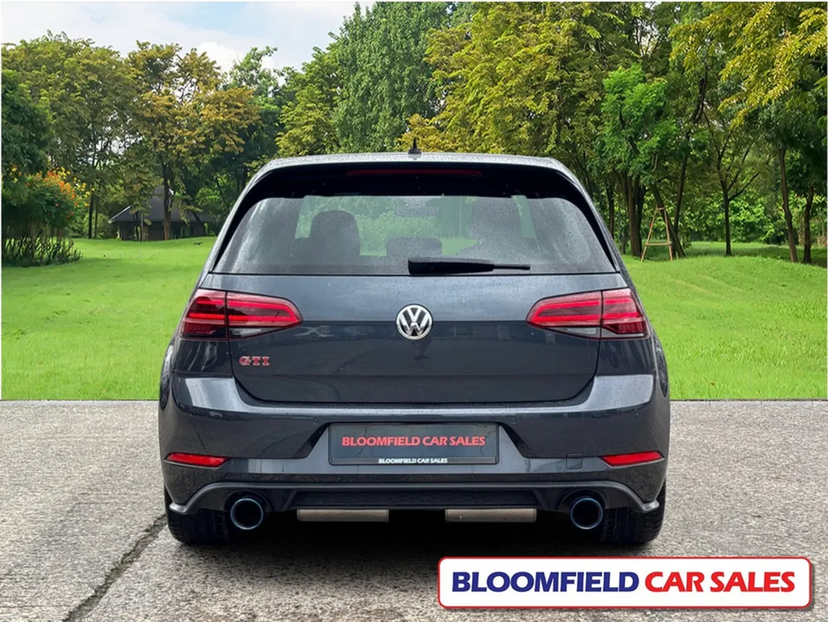 Volkswagen Golf 2.0 GTI PERFORMANCE , DSG // LOW M - Image 6