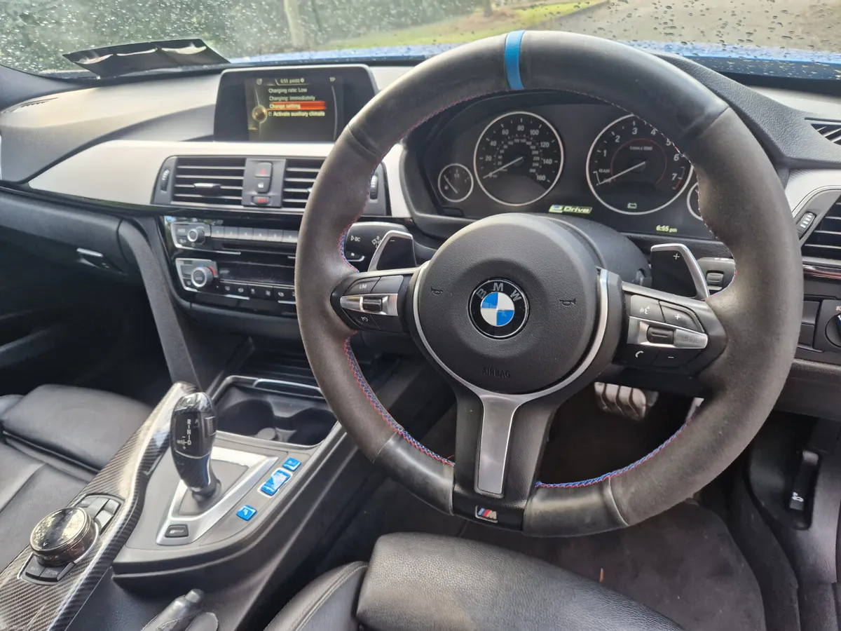 BMW 330e M-SPORT SHADOW EDITION,PRISTINE, WARRANTY - Image 5