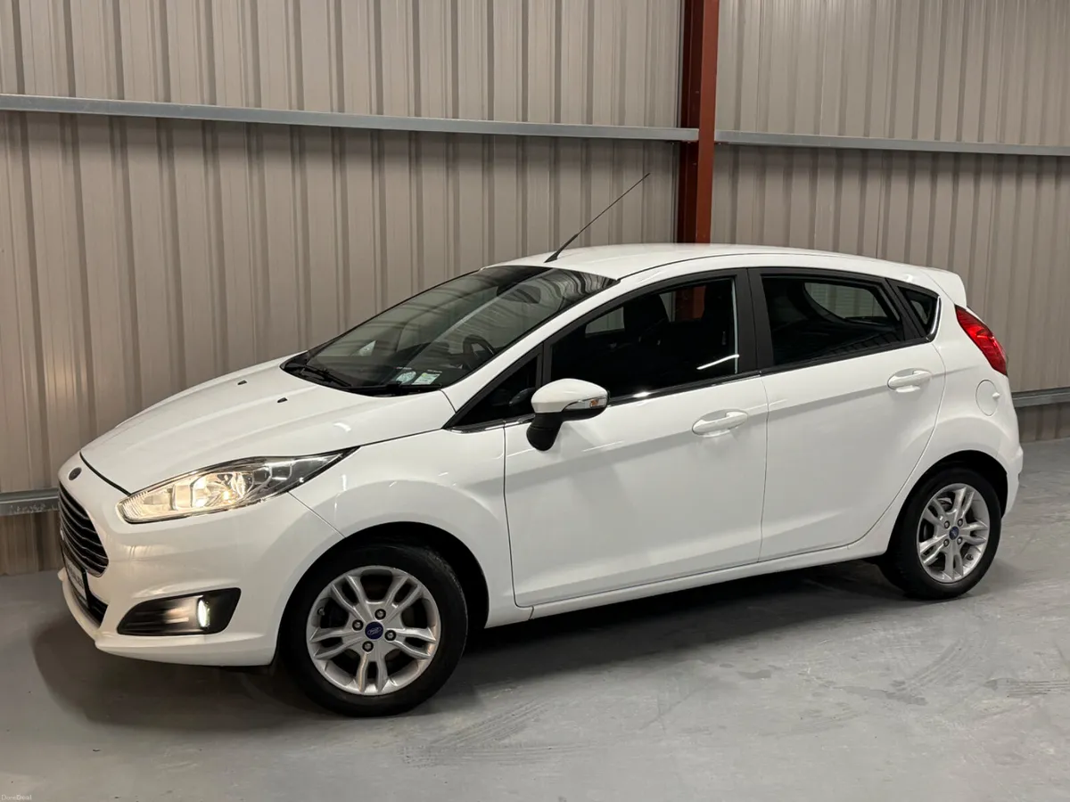 2015 Ford Fiesta 1.2 Petrol - Image 2