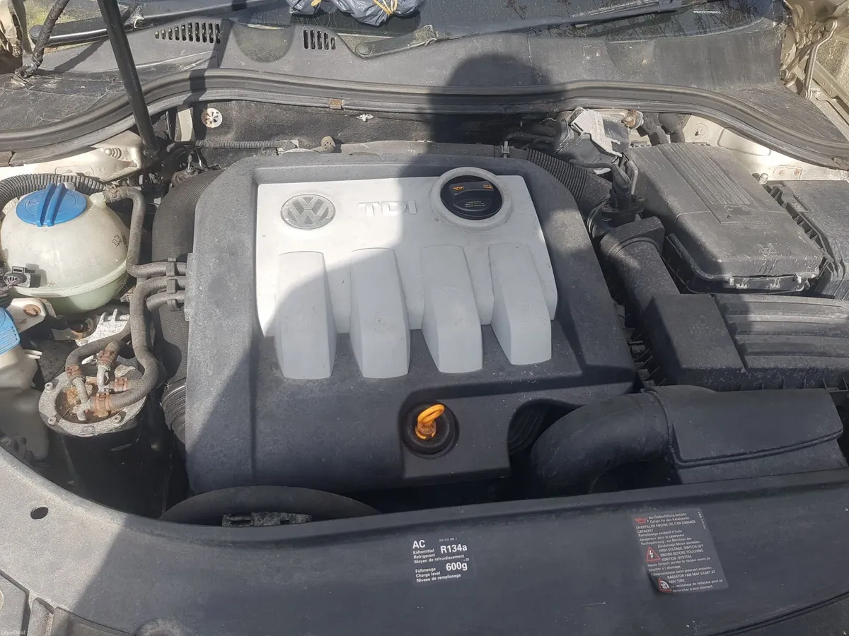 Volkswagen Passat 1.9 TDI - Image 4
