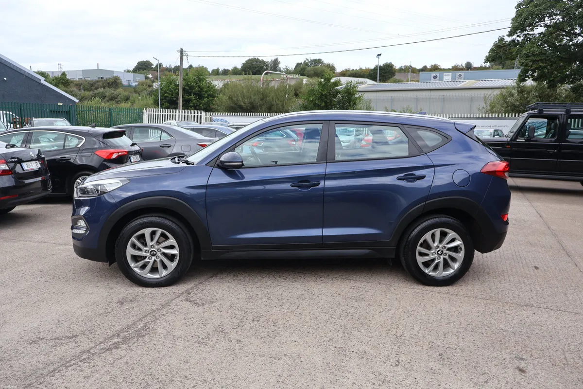 Hyundai Tucson SE NAV Huge Spec 24 Month NCT! - Image 6