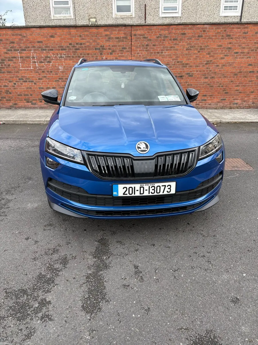 Skoda Karoq 2L TDI SPORTLINE LIMITED SKODA BLUE - Image 2