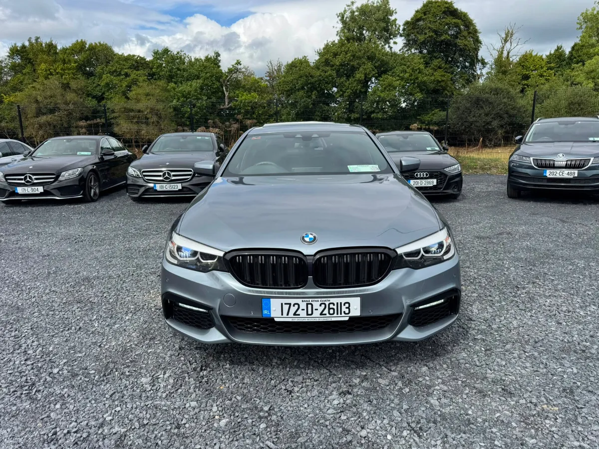 2017 BMW 520 M SPORT * SUNROOF * - Image 5
