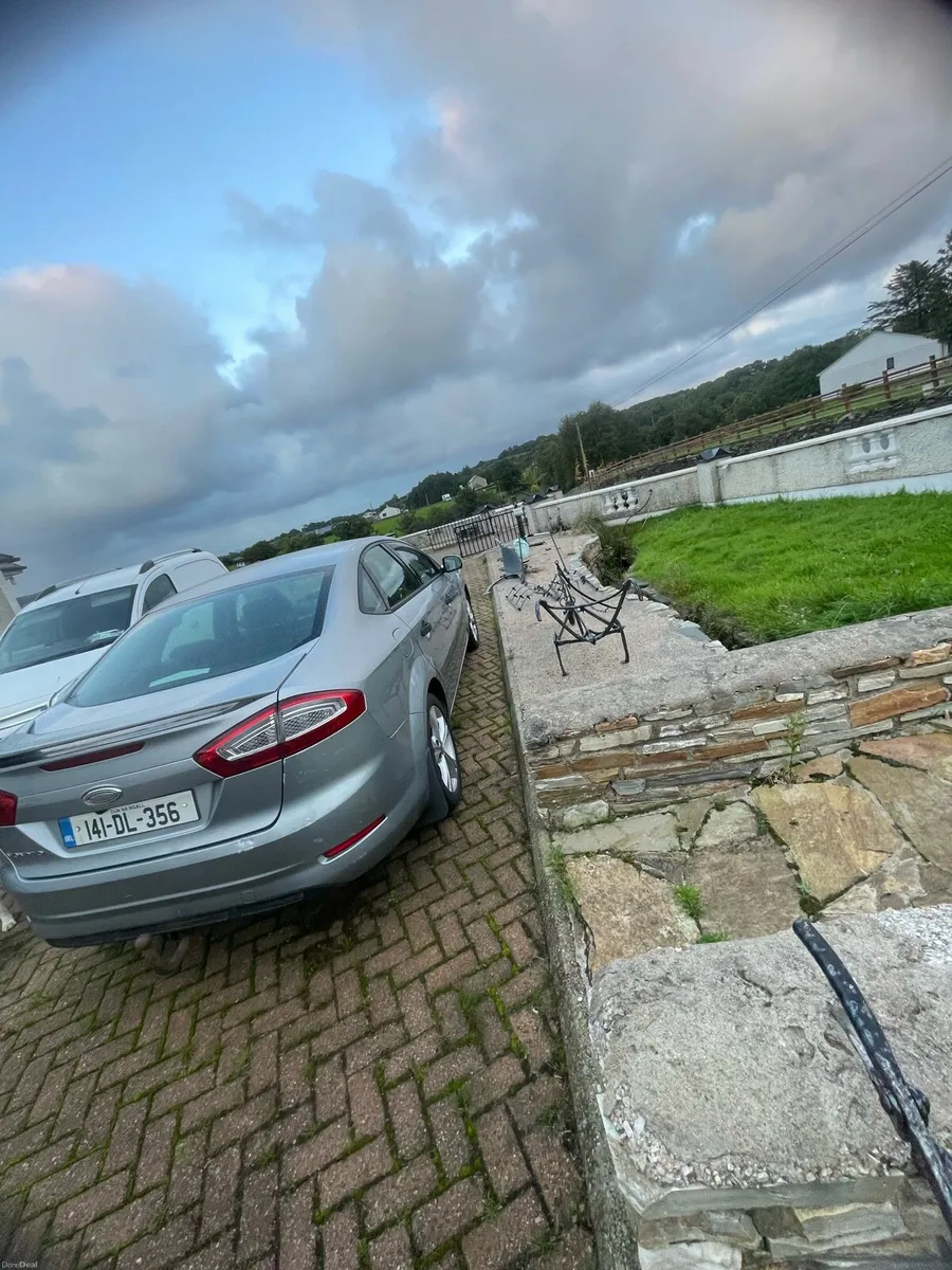 Ford mondeo - Image 4