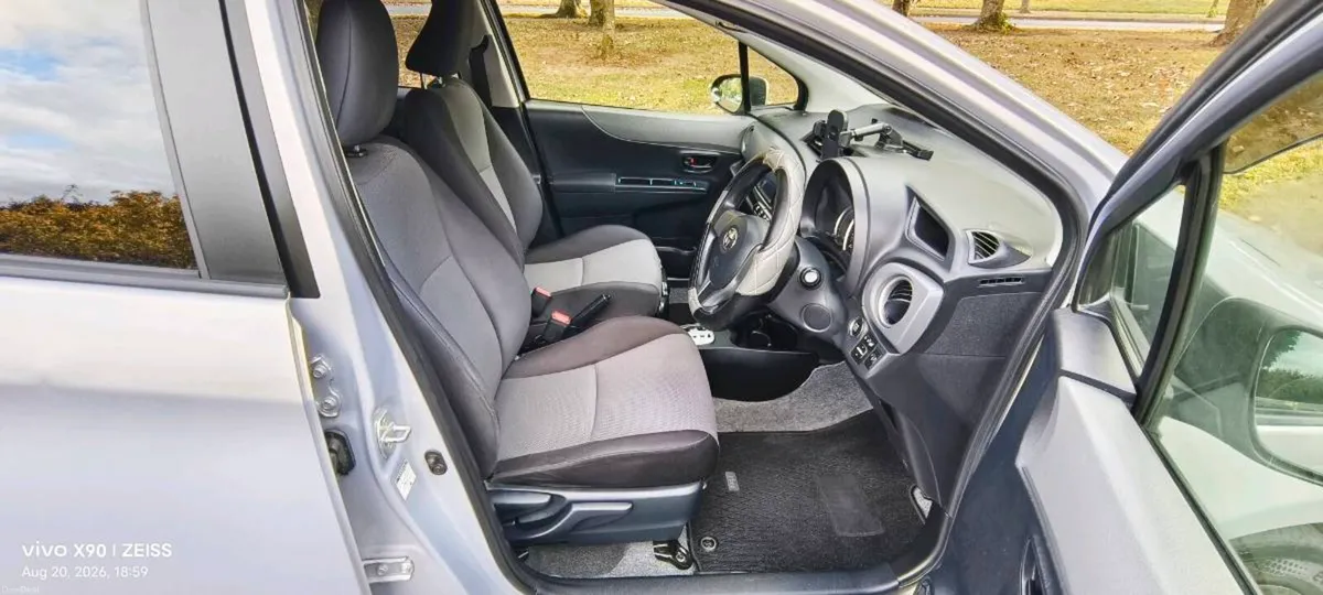Toyota Vitz 1.3L Petrol Auto 2013 - Image 6