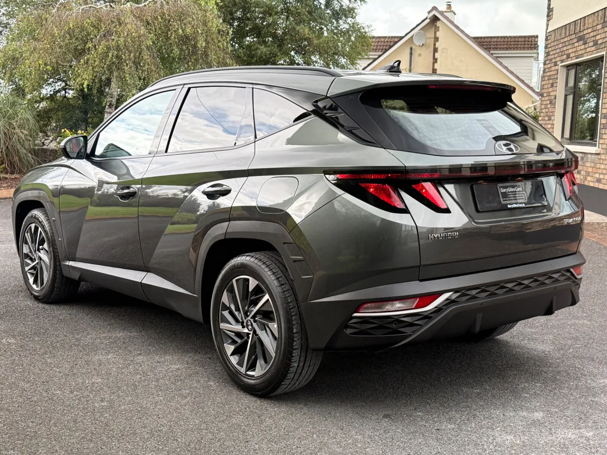 Stunning 221 Hyundai Tucson Executive! - Image 5
